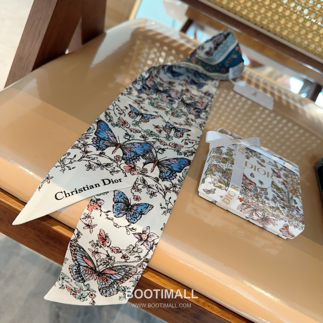 Hermes Mitzah Silk Scarf Mulberry Silk Twill White Twilly Scarf 에르메스 미차 실크 스카프 멀버리 실크 트윌 화이트 트윌리 스카프 100cm 6