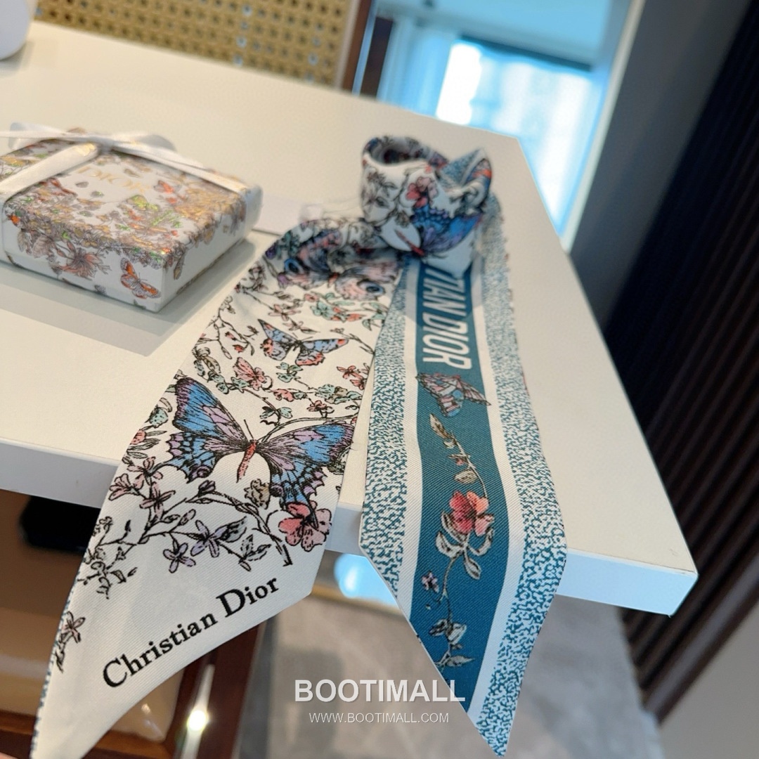 Hermes Mitzah Silk Scarf Mulberry Silk Twill White Twilly Scarf 에르메스 미차 실크 스카프 멀버리 실크 트윌 화이트 트윌리 스카프 100cm 8