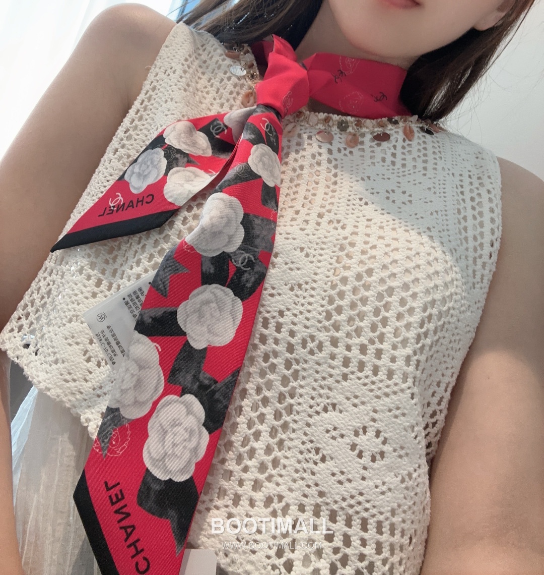 Hermes Camellia Twilly Silk Black Hair Scarf 에르메스 까멜리아 트윌리 실크 블랙 헤어 스카프 2