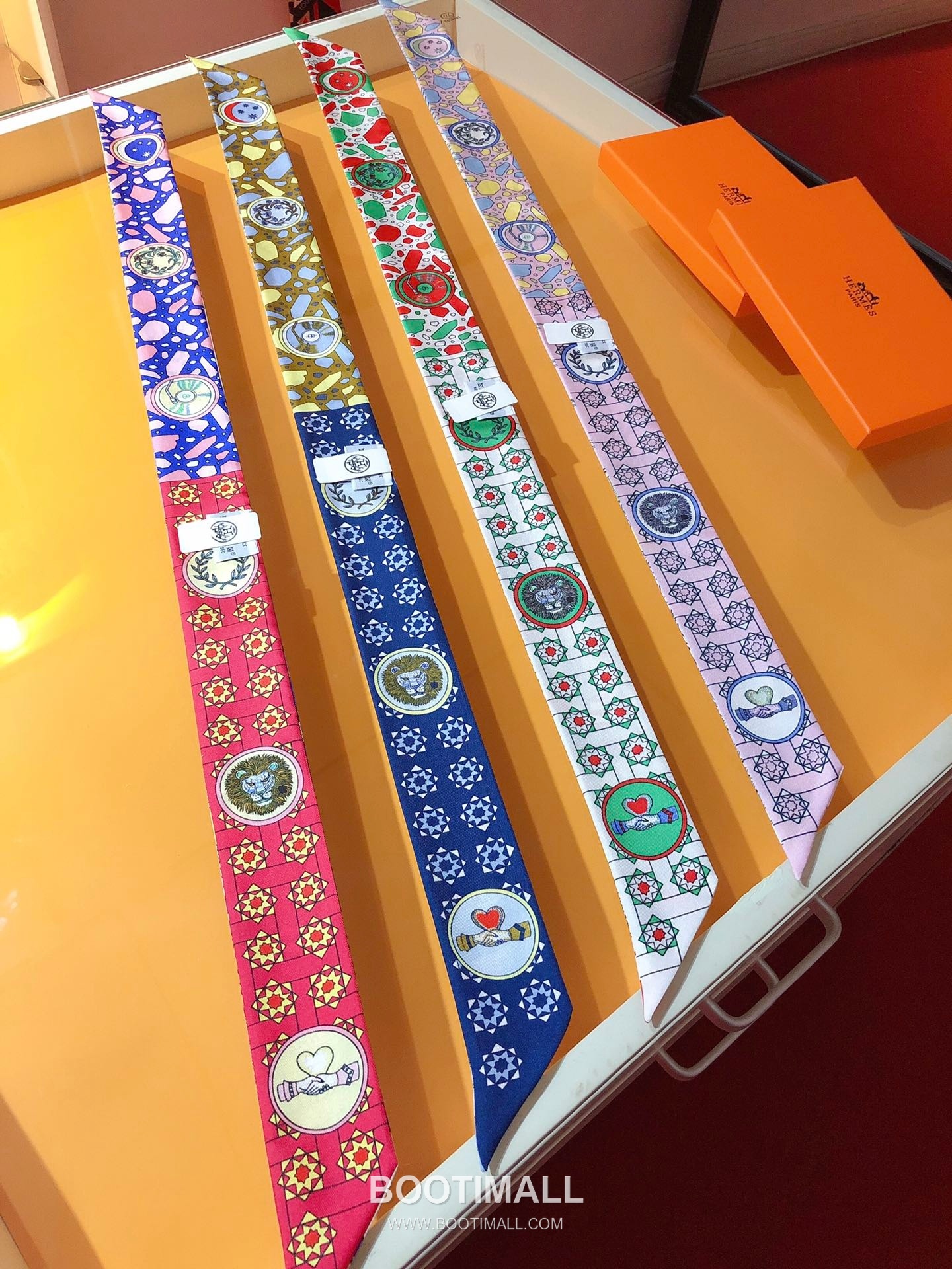 Hermes Lady Riders Twilly Silk Twill Black Twilly Scarf 에르메스 여 기사들의 무도 트윌리 실크 트윌 블랙 트윌리 스카프 86cm 7