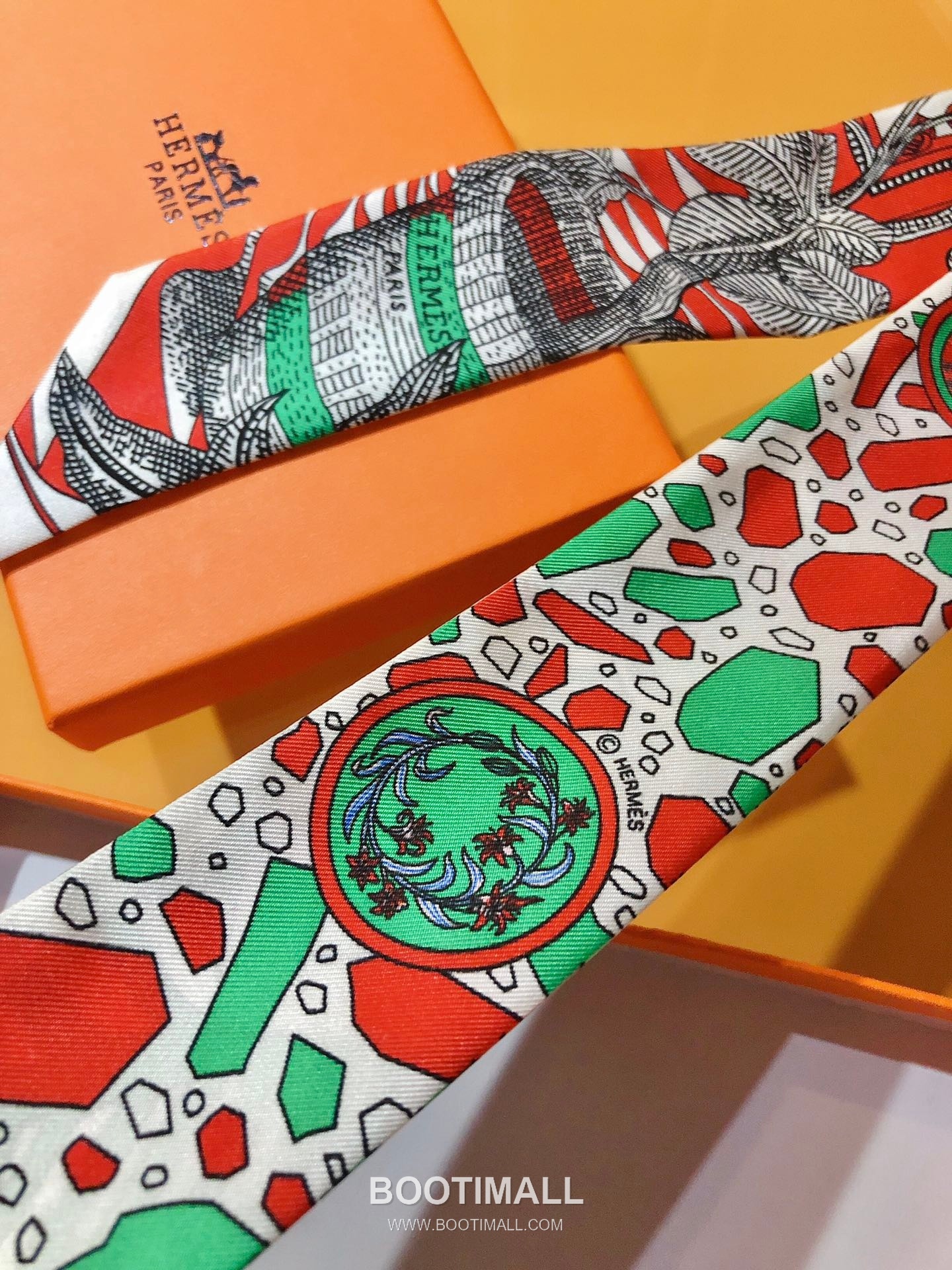 Hermes Lady Riders Twilly Silk Twill Black Twilly Scarf 에르메스 여 기사들의 무도 트윌리 실크 트윌 블랙 트윌리 스카프 86cm 6