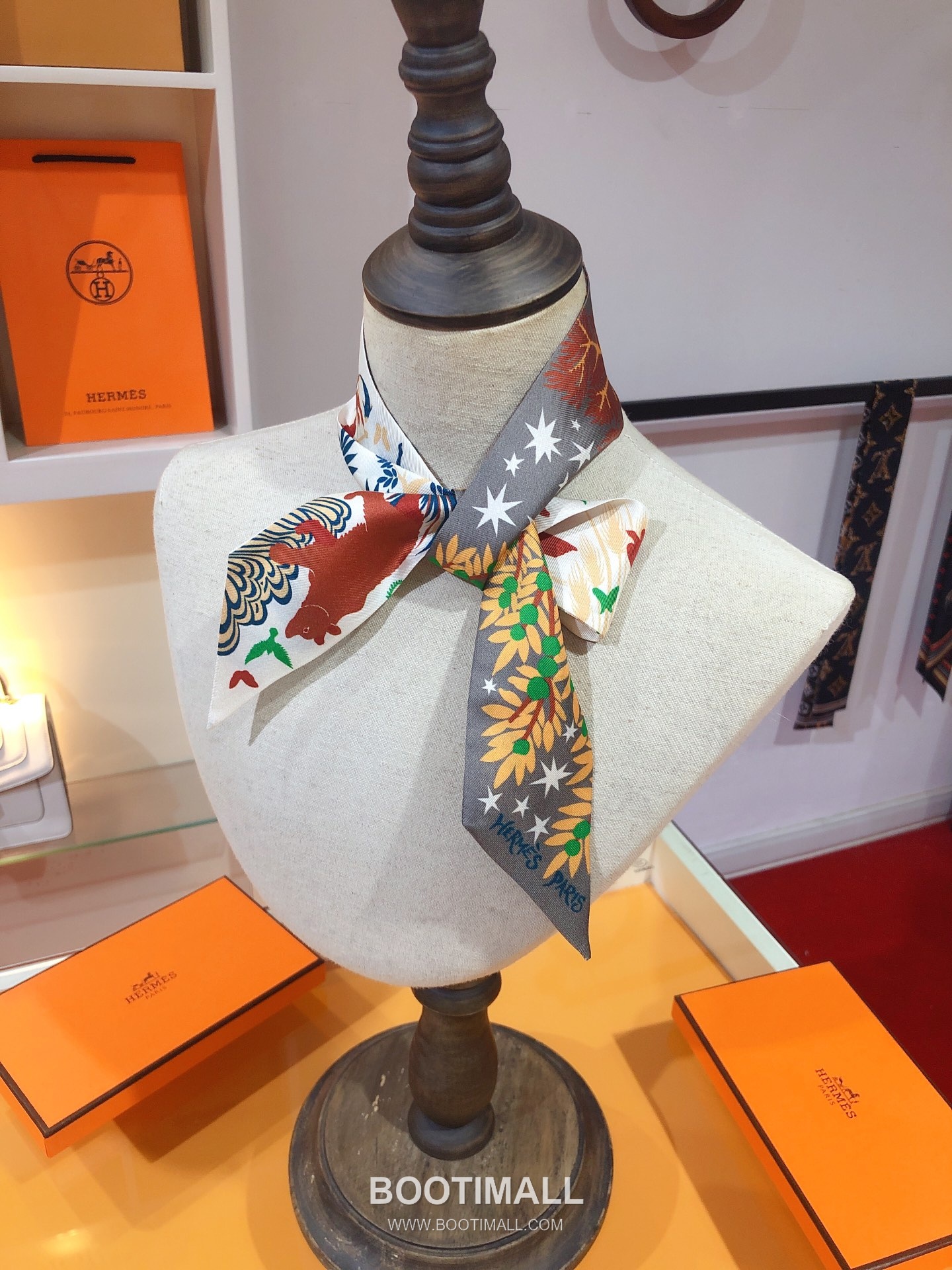 Hermes Orpheus Twilly Silk Twill Multicolor Twilly Scarf 에르메스 오르페우스 트윌리 실크 트윌 멀티컬러 트윌리 스카프 86cm 5