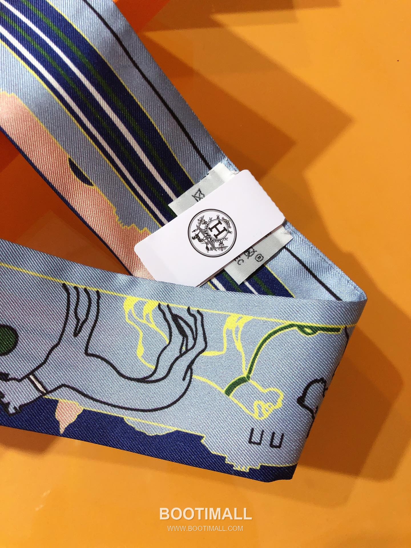 Hermes Paris Dog Twilly Silk Twill Multicolor Twilly Scarf 에르메스 파리 애견 트윌리 실크 트윌 멀티컬러 트윌리 스카프 86cm 5