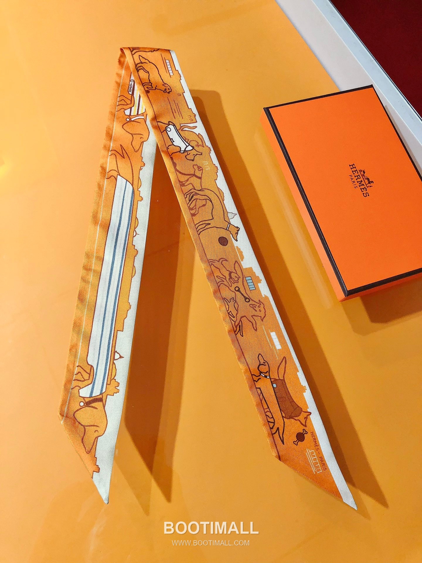 Hermes Paris Dog Twilly Silk Twill Multicolor Twilly Scarf 에르메스 파리 애견 트윌리 실크 트윌 멀티컬러 트윌리 스카프 86cm 3