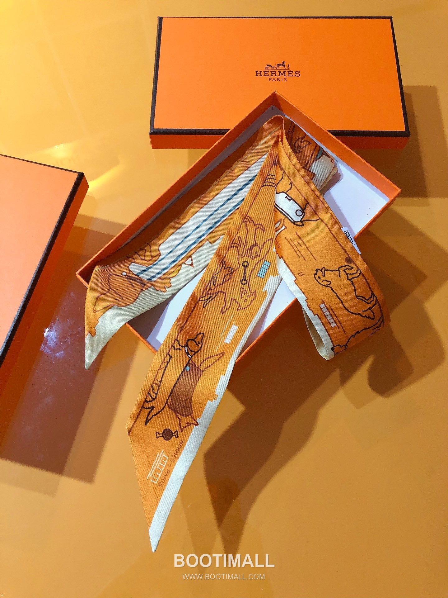 Hermes Paris Dog Twilly Silk Twill Multicolor Twilly Scarf 에르메스 파리 애견 트윌리 실크 트윌 멀티컬러 트윌리 스카프 86cm 4