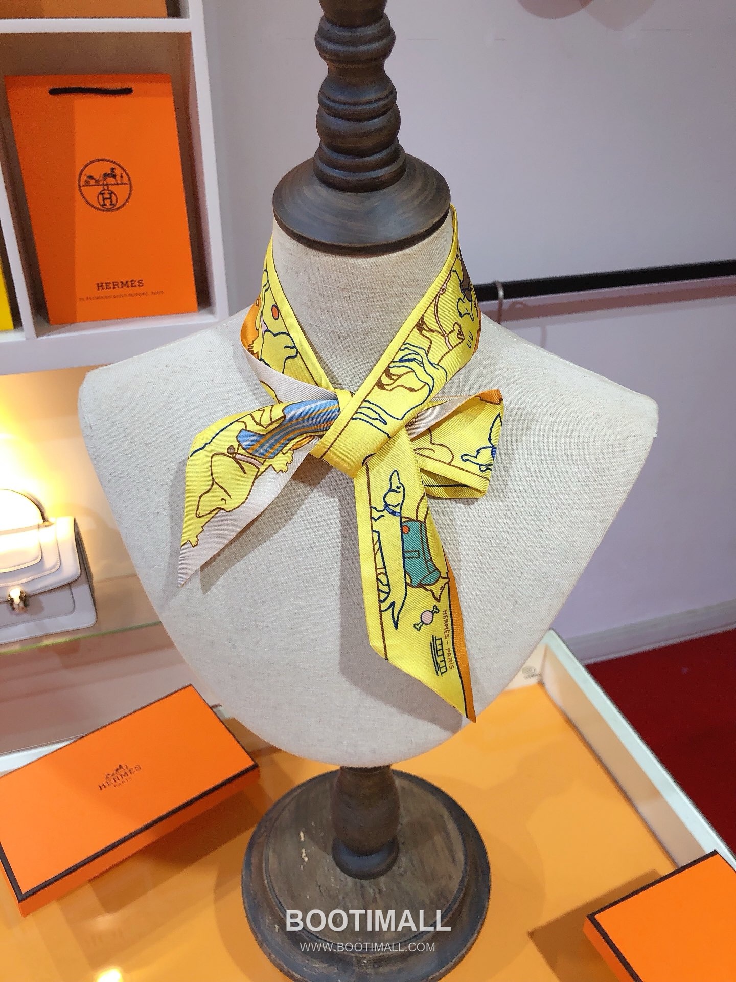 Hermes Paris Dog Twilly Silk Twill Multicolor Twilly Scarf 에르메스 파리 애견 트윌리 실크 트윌 멀티컬러 트윌리 스카프 86cm 8