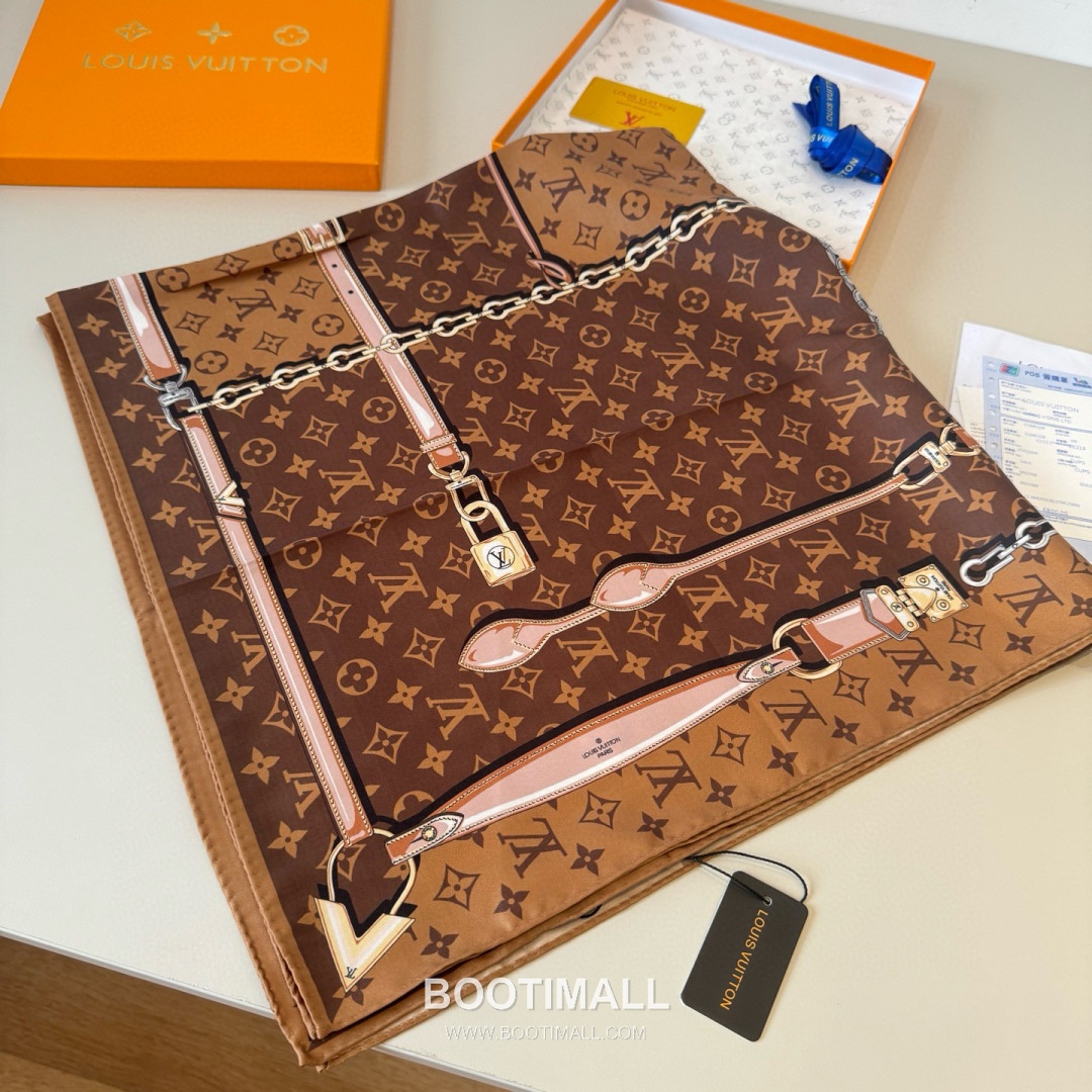Louis Vuitton Monogram Square Scarf Twill Silk Black Belt 루이비통 모노그램 스퀘어 스카프 트윌 실크 블랙 벨트 3