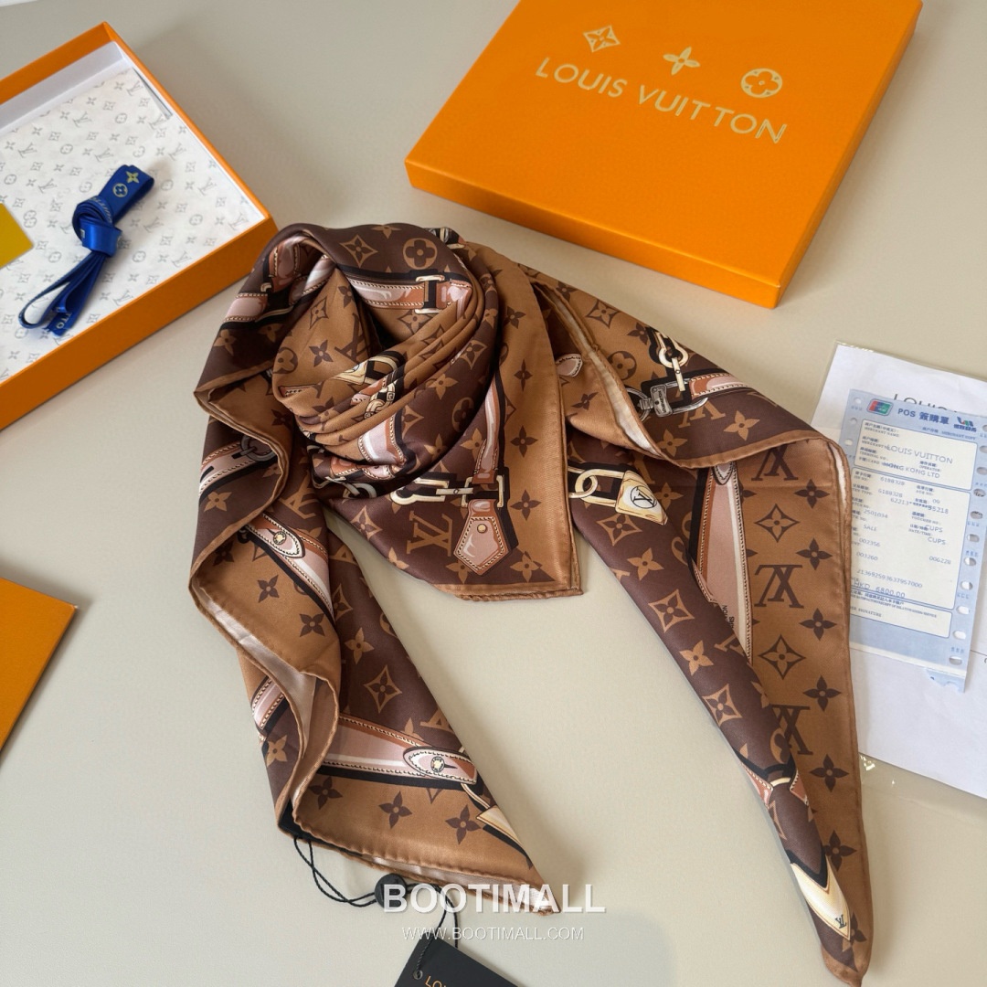 Louis Vuitton Monogram Square Scarf Twill Silk Black Belt 루이비통 모노그램 스퀘어 스카프 트윌 실크 블랙 벨트 6