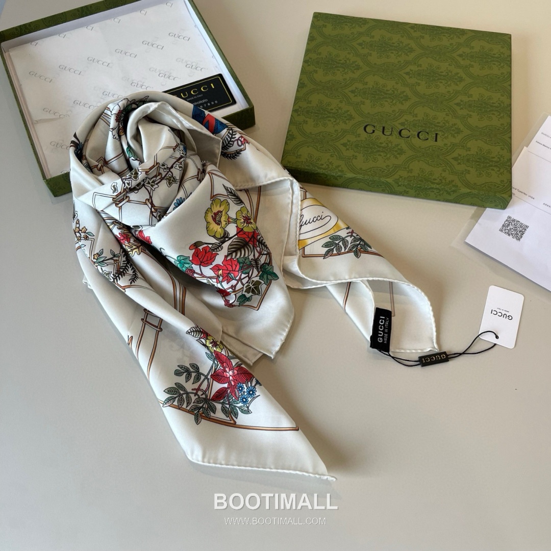 Gucci Animal Floral Print Silk Twill Multicolor Scarf 구찌 애니멀 플로럴 프린트 실크 트윌 멀티컬러 스카프 90×90cm 7