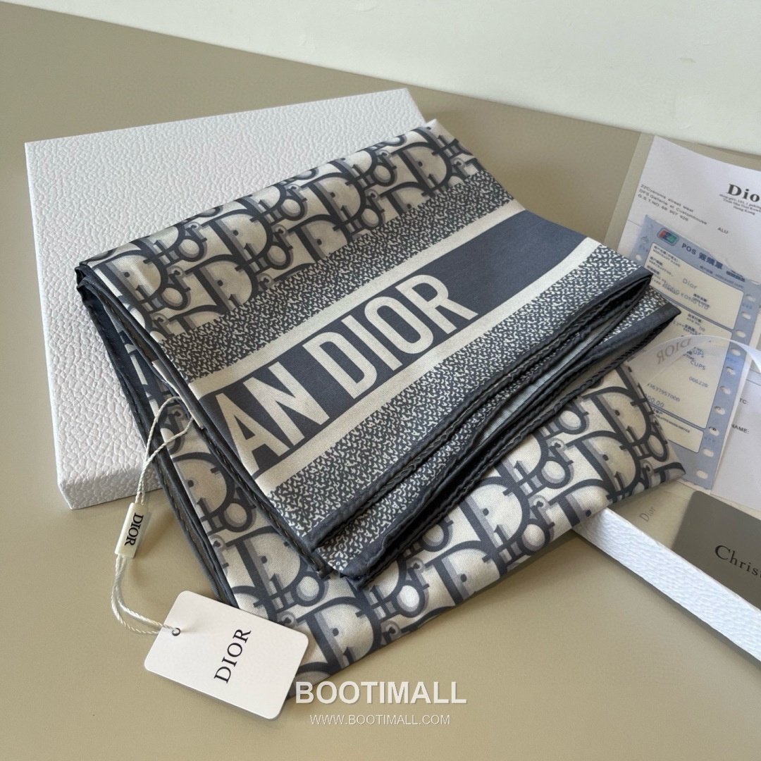 Dior Diortwin 90 Square Twill Silk Twill Blue Scarf 디올 트윈 90 트윌 90×90 실크 트윌 블루 스카프 90×90cm 5