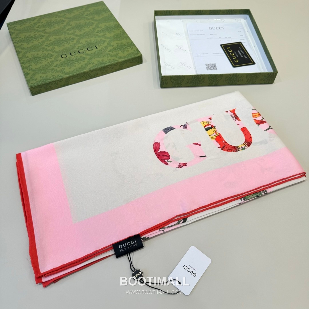 Gucci Logo Floral Square Silk Twill Multicolor Scarf 구찌 로고 플로럴 스퀘어 실크 트윌 멀티컬러 스카프 90×90cm 5