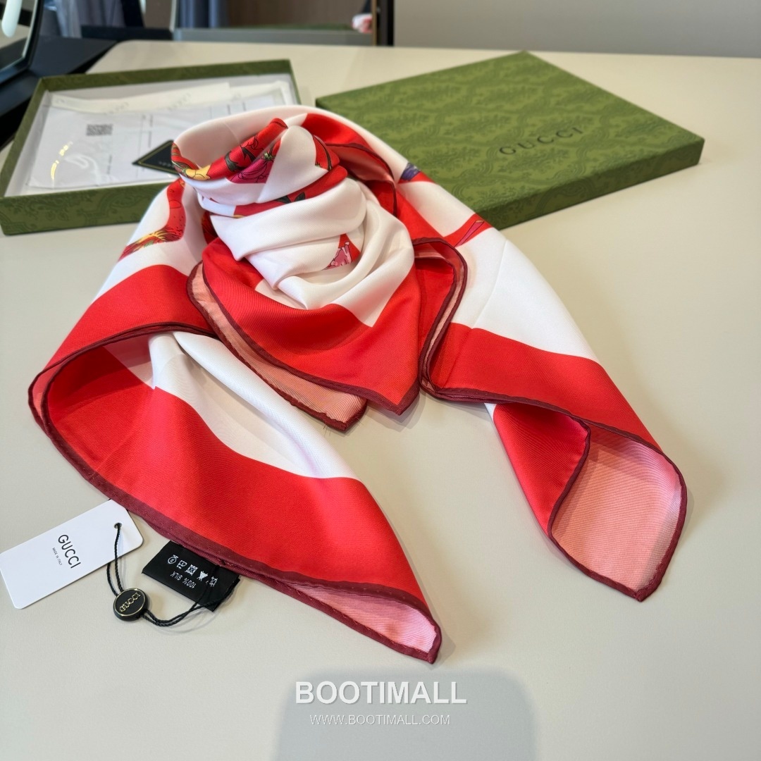 Gucci Logo Floral Square Silk Twill Multicolor Scarf 구찌 로고 플로럴 스퀘어 실크 트윌 멀티컬러 스카프 90cm 6