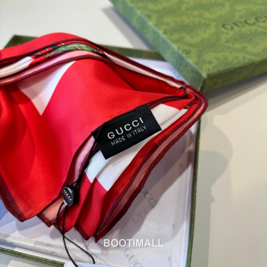Gucci Logo Floral Square Silk Twill Multicolor Scarf 구찌 로고 플로럴 스퀘어 실크 트윌 멀티컬러 스카프 90cm 8