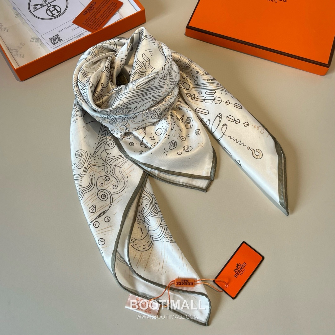 Hermes Connecting 90 Square Silk Black Scarf 에르메스 커넥팅 90 스퀘어 실크 블랙 스카프 90×90cm 7