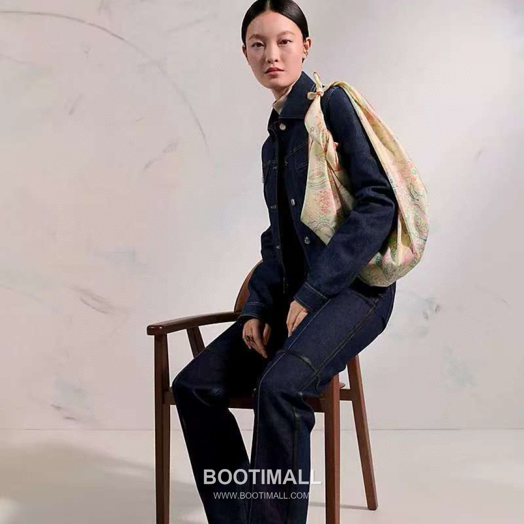 Hermes Connecting 90 Square Silk Black Scarf 에르메스 커넥팅 90 스퀘어 실크 블랙 스카프 90cm 2