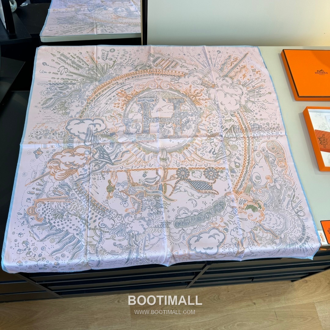 Hermes Connecting 90 Square Silk Black Scarf 에르메스 커넥팅 90 스퀘어 실크 블랙 스카프 90cm 1