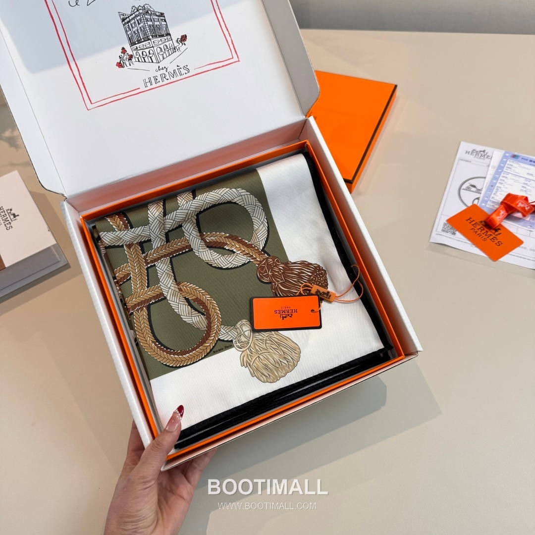 Hermes Saddle Horse Square Silk Black Scarf 에르메스 안장 말 스퀘어 실크 블랙 스카프 90cm 6