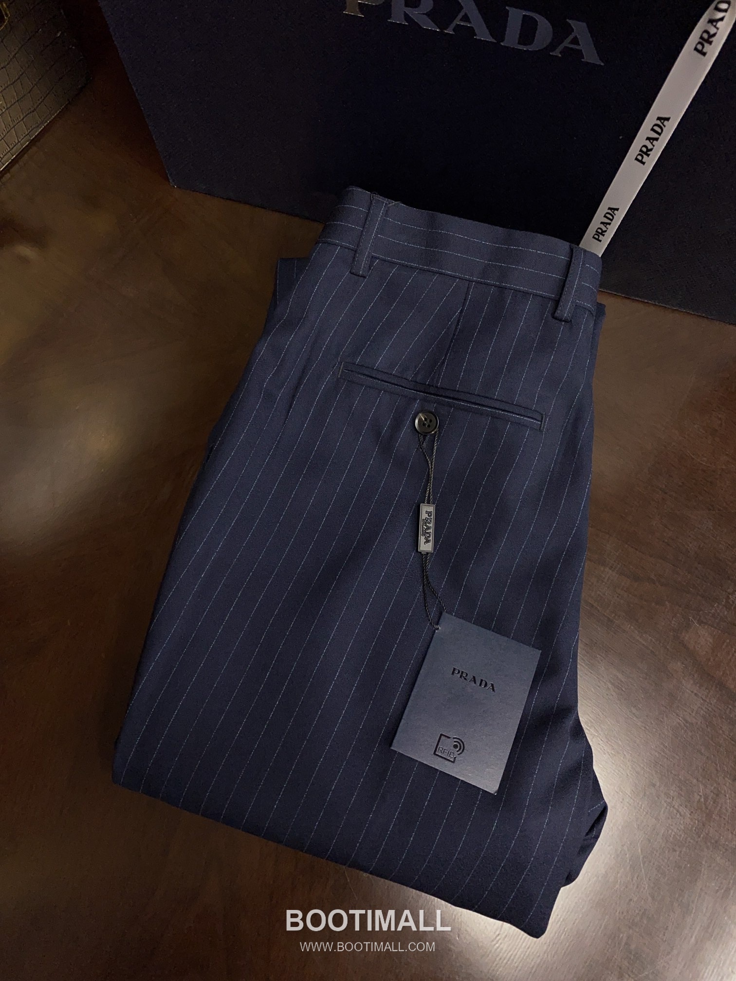 Prada Suit Set Polyester, Viscose 프라다 수트 세트 폴리에스터, 비스코스 18