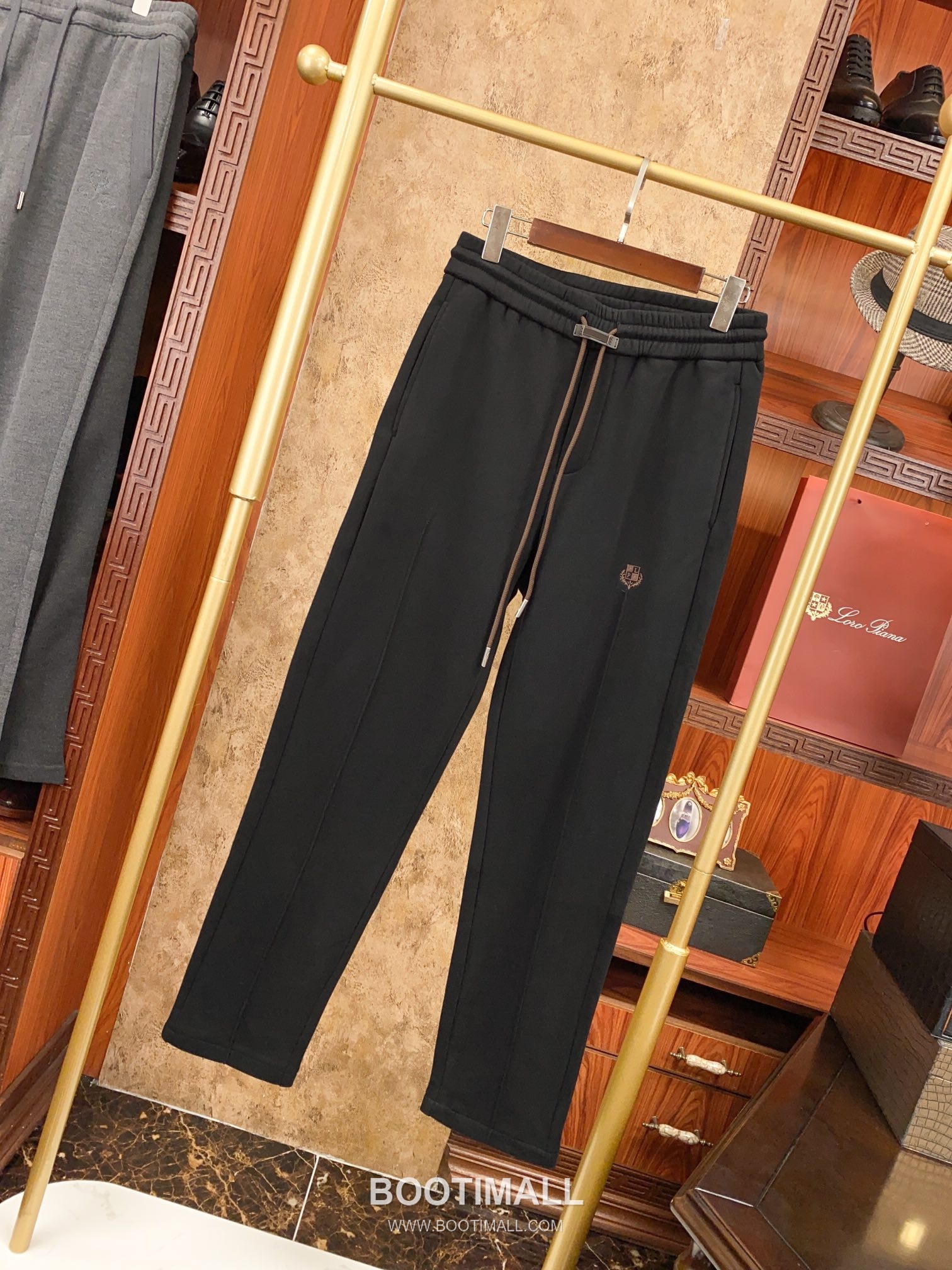 Loro Piana Custom Light Jacket Black 로로피아나 커스텀 경량 자켓 블랙 2