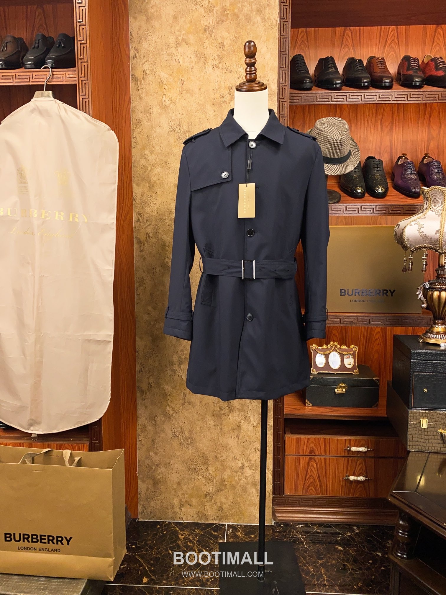 Burberry Classic Trench Coat Honey 버버리 클래식 트렌치코트 허니 44, 46, 48, 50, 52, 54 1