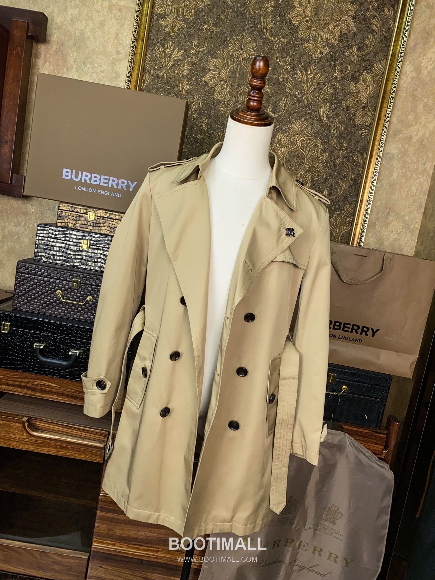 Burberry Classic Trench Coat Honey 버버리 클래식 트렌치코트 허니 2