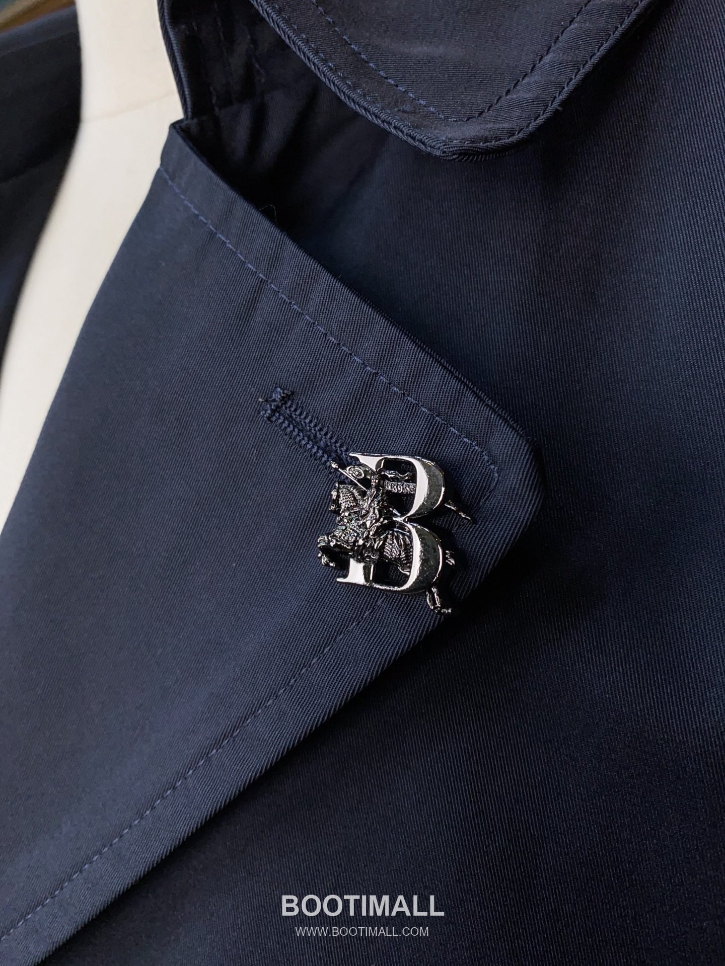 Burberry Classic Trench Coat Honey 버버리 클래식 트렌치코트 허니 3