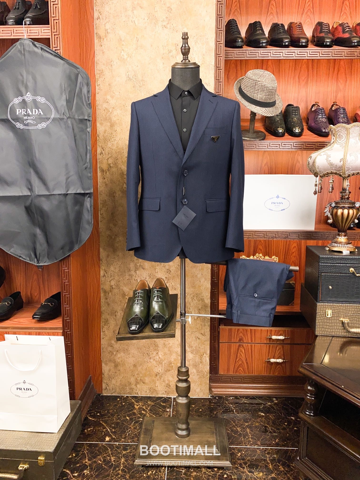 Prada Two-Piece Suit Polyester, Viscose, Modal, Elastane, Nylon 프라다 투피스 수트 세트 폴리에스터, 비스코스, 모달, 엘라스틴, 나일론 1