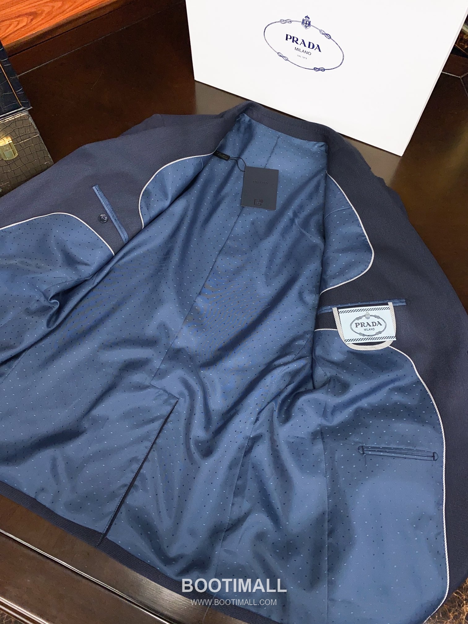 Prada Two-Piece Suit Polyester, Viscose, Modal, Elastane, Nylon 프라다 투피스 수트 세트 폴리에스터, 비스코스, 모달, 엘라스틴, 나일론 8