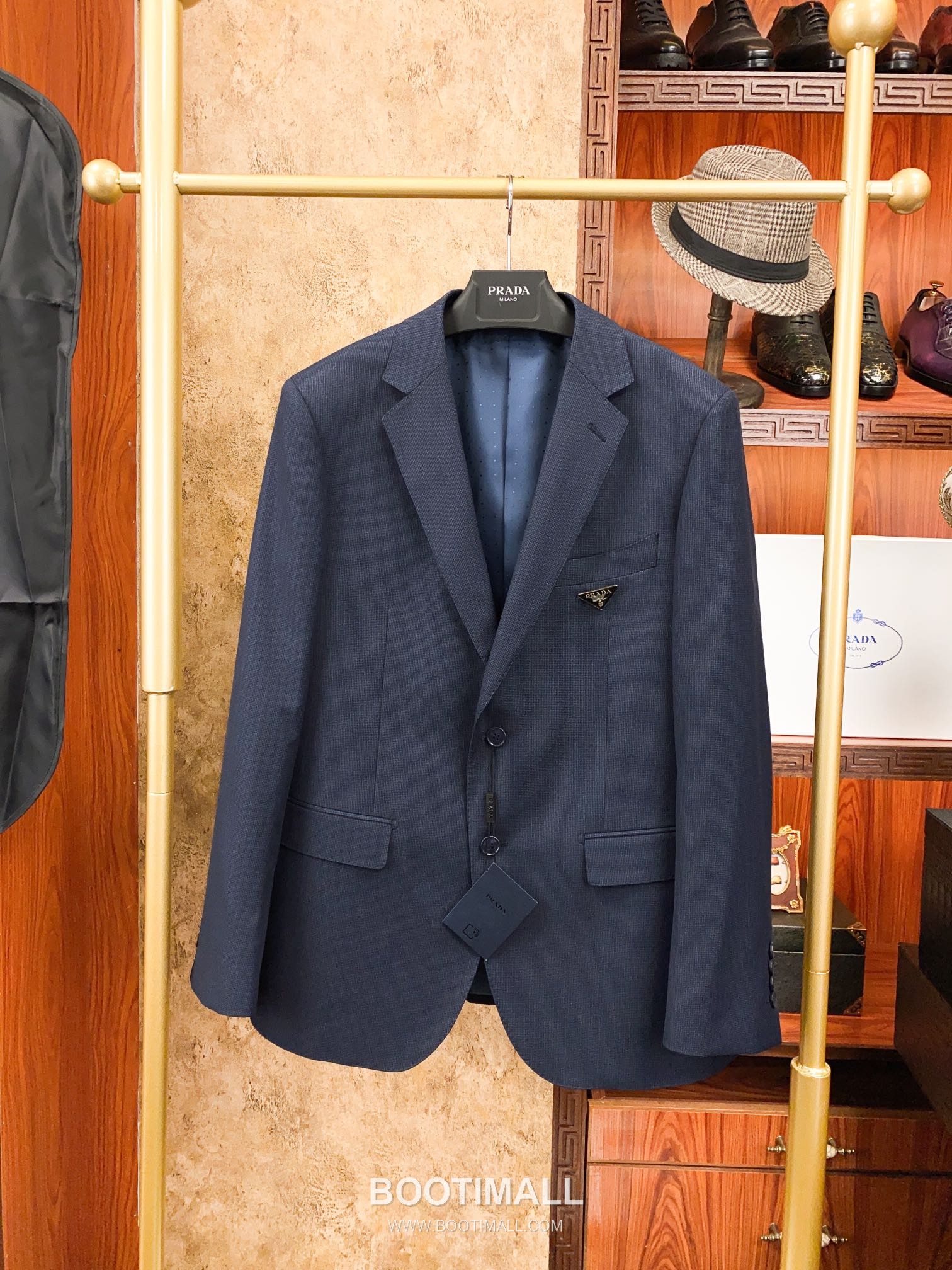 Prada Two-Piece Suit Polyester, Viscose, Modal, Elastane, Nylon 프라다 투피스 수트 세트 폴리에스터, 비스코스, 모달, 엘라스틴, 나일론 11