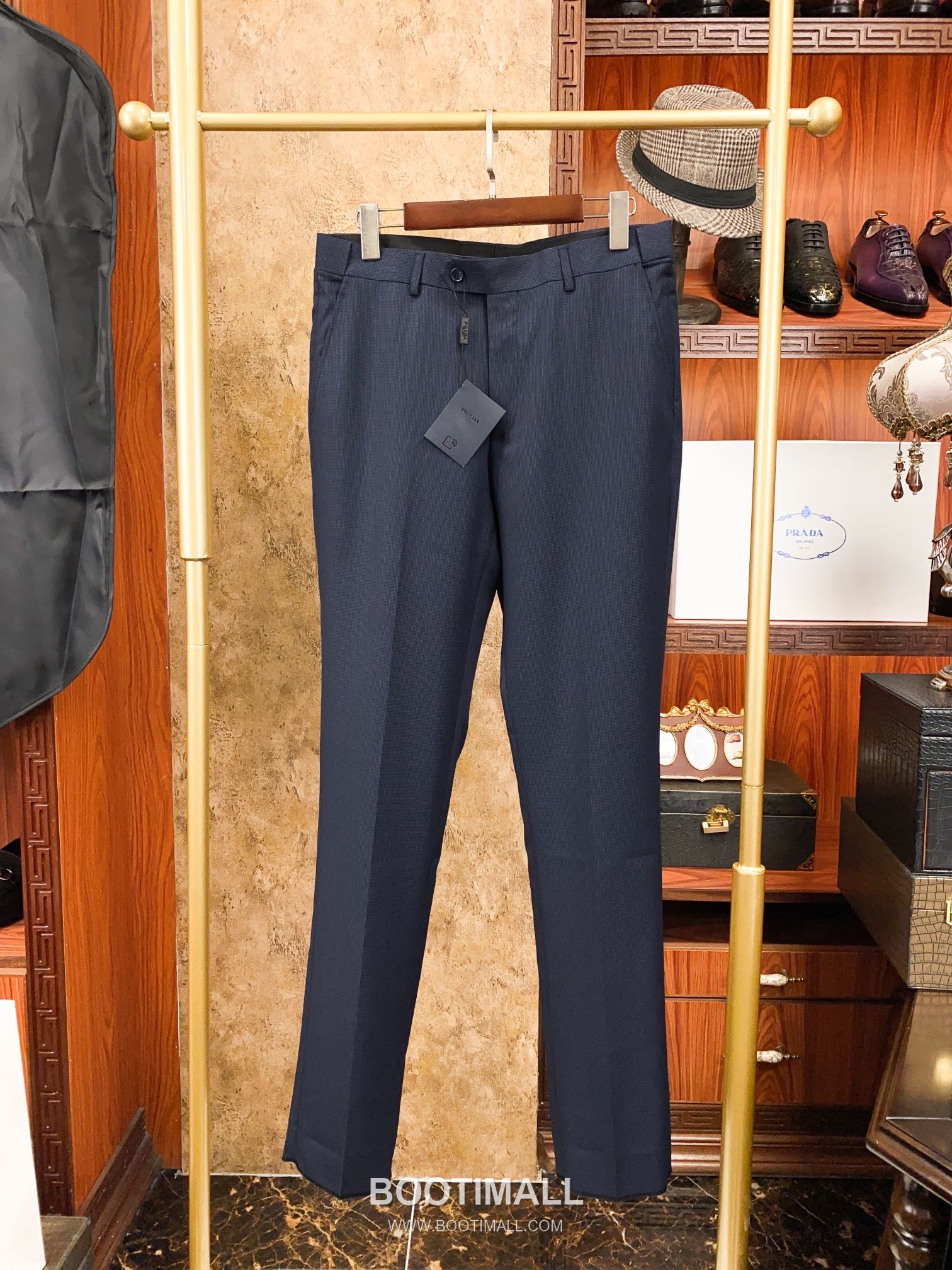 Prada Two-Piece Suit Polyester, Viscose, Modal, Elastane, Nylon 프라다 투피스 수트 세트 폴리에스터, 비스코스, 모달, 엘라스틴, 나일론 12