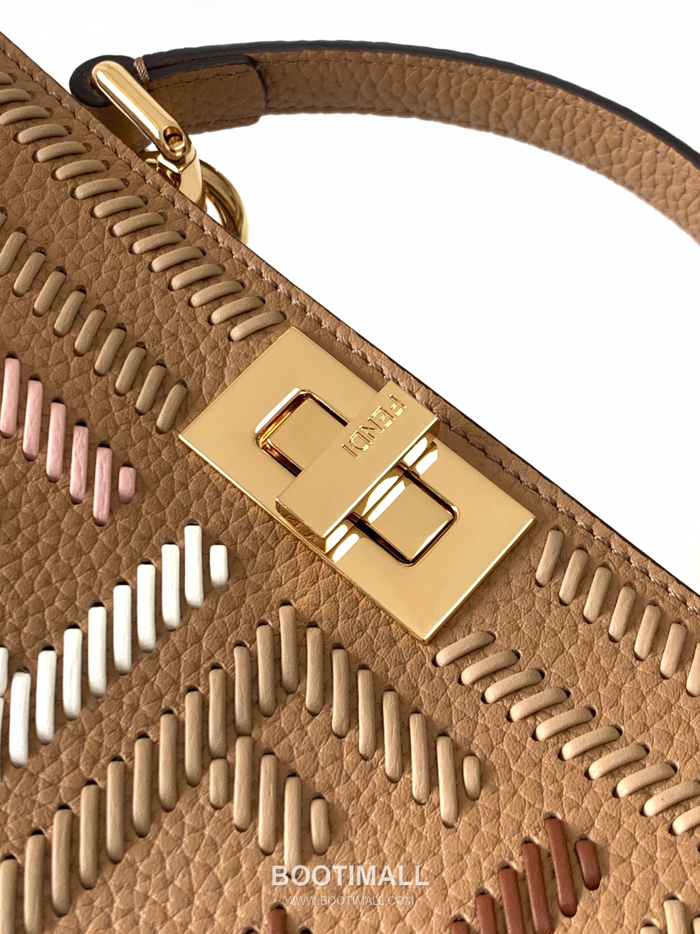 Fendi Peekaboo ISeeU Petite Calfskin Black Top Handle Bag 펜디 피카부 아이씨유 쁘띠 카프스킨 블랙 탑핸들백 27cm 6