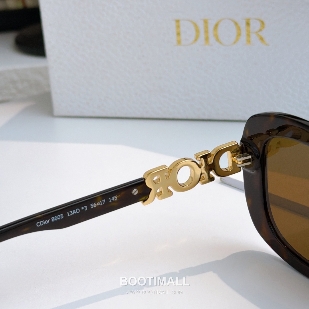 Dior Dio Star Ring Metal, Cubic Zirconia Silver 디올 디오 스타 링 메탈, 큐빅 지르코니아 실버 145cm 6