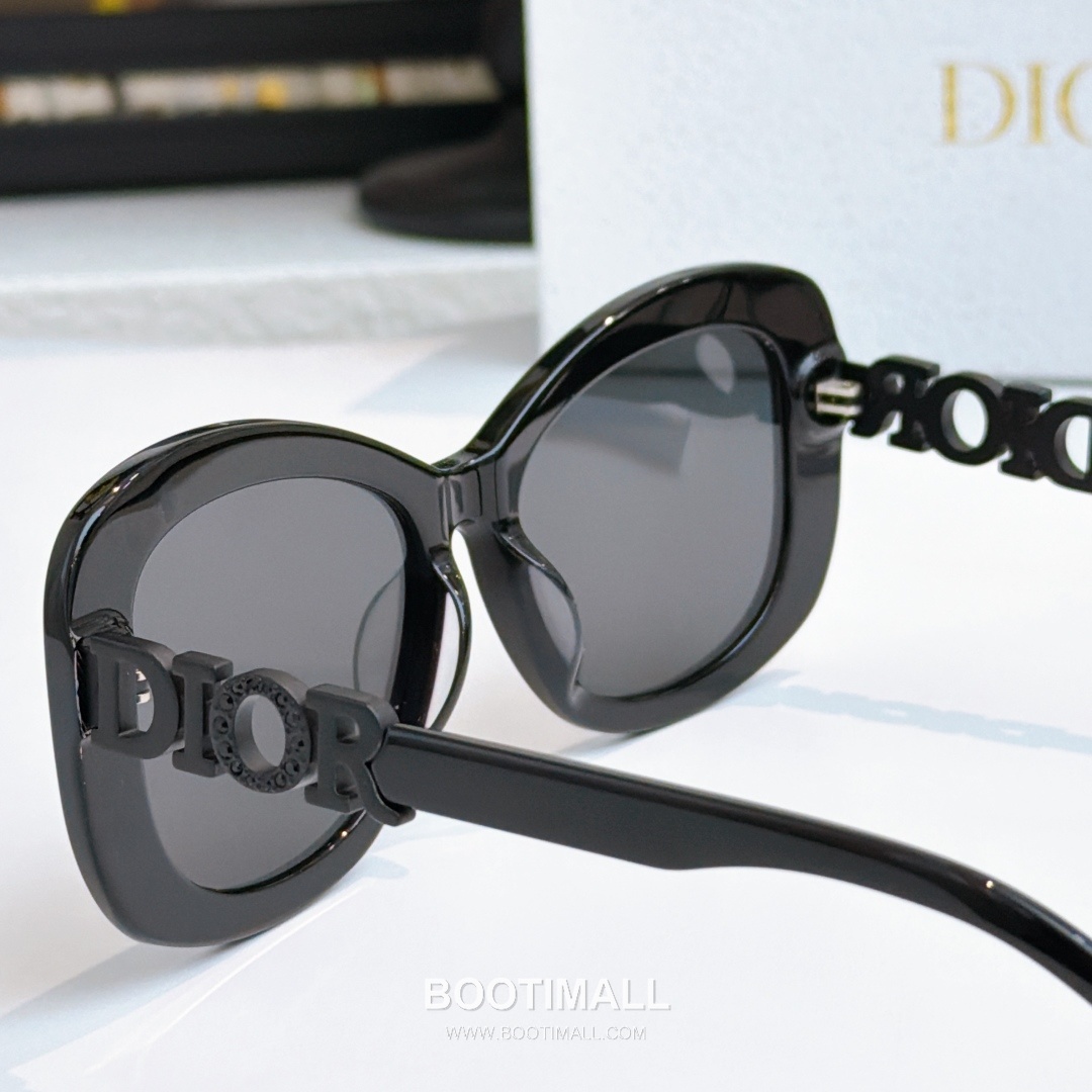 Dior Dio Star Ring Metal, Cubic Zirconia Silver 디올 디오 스타 링 메탈, 큐빅 지르코니아 실버 145cm 5