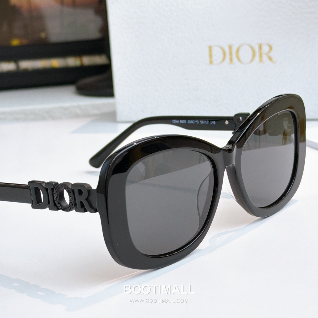 Dior Dio Star Ring Metal, Cubic Zirconia Silver 디올 디오 스타 링 메탈, 큐빅 지르코니아 실버 145cm 7