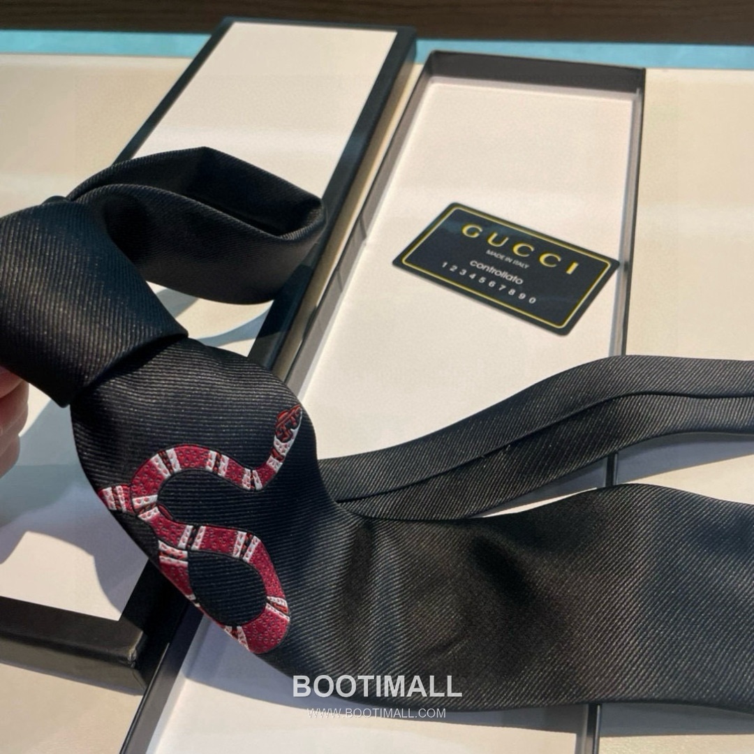 Celine Animal Embroidered Tie Silk Jacquard Black 셀린느 애니멀 자수 넥타이 실크 자카드 블랙 7cm 8