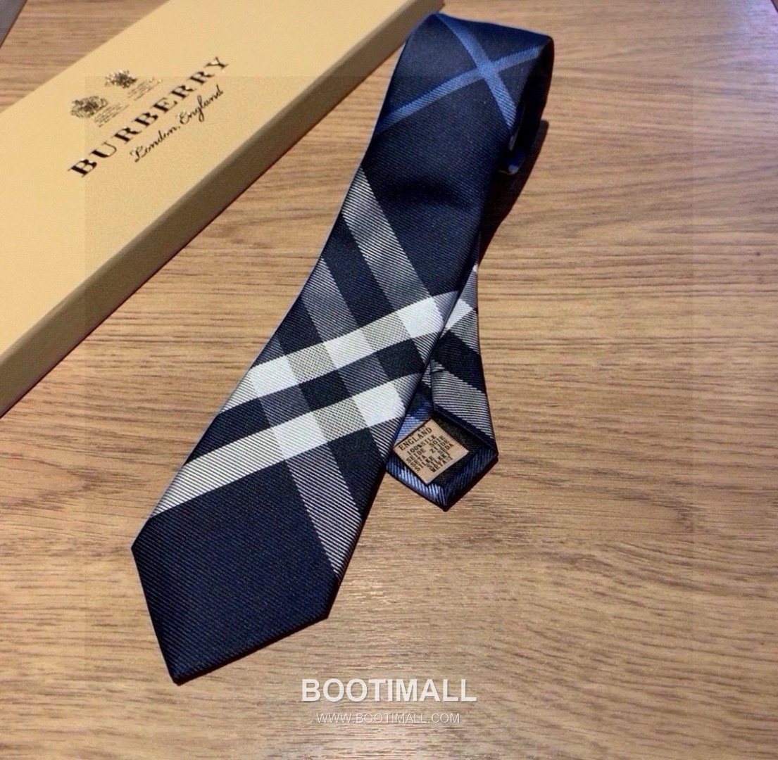 Burberry Vintage Check Tie Jacquard Silk Vintage Check 버버리 빈티지 체크 자카드 넥타이 자카드 실크 빈티지 체크 3