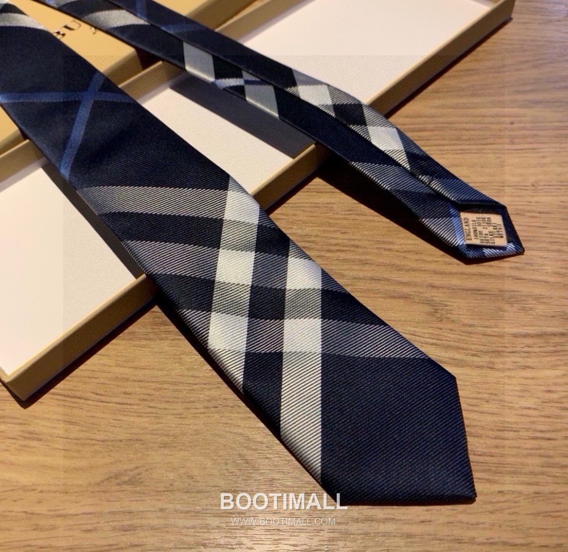 Burberry Vintage Check Tie Jacquard Silk Vintage Check 버버리 빈티지 체크 자카드 넥타이 자카드 실크 빈티지 체크 4