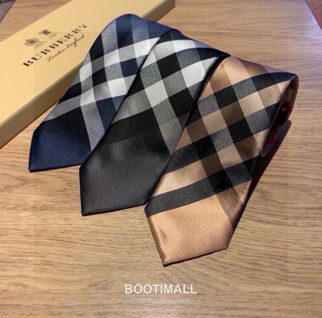 Burberry Vintage Check Tie Jacquard Silk Vintage Check 버버리 빈티지 체크 자카드 넥타이 자카드 실크 빈티지 체크 1