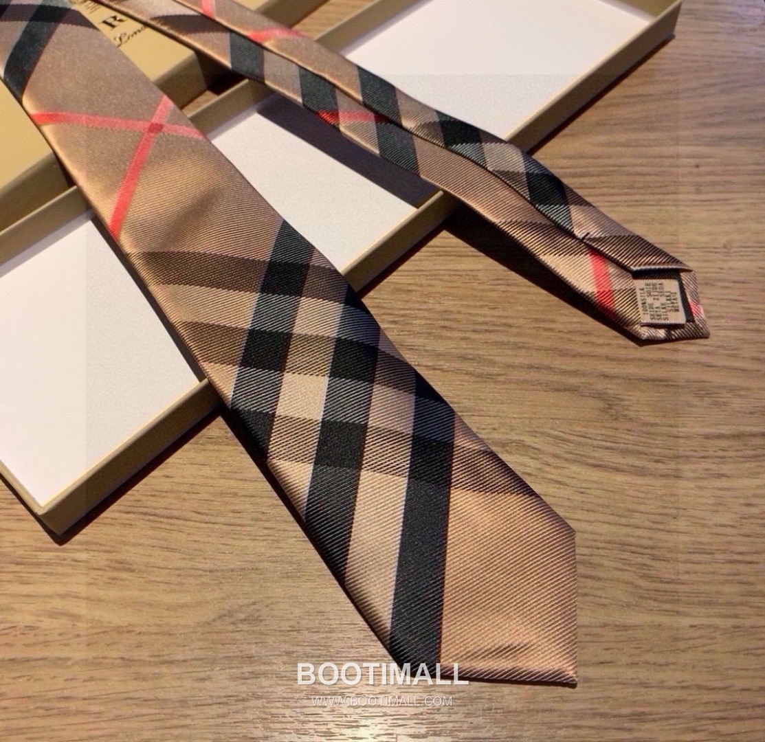 Burberry Vintage Check Tie Jacquard Silk Vintage Check 버버리 빈티지 체크 자카드 넥타이 자카드 실크 빈티지 체크 4