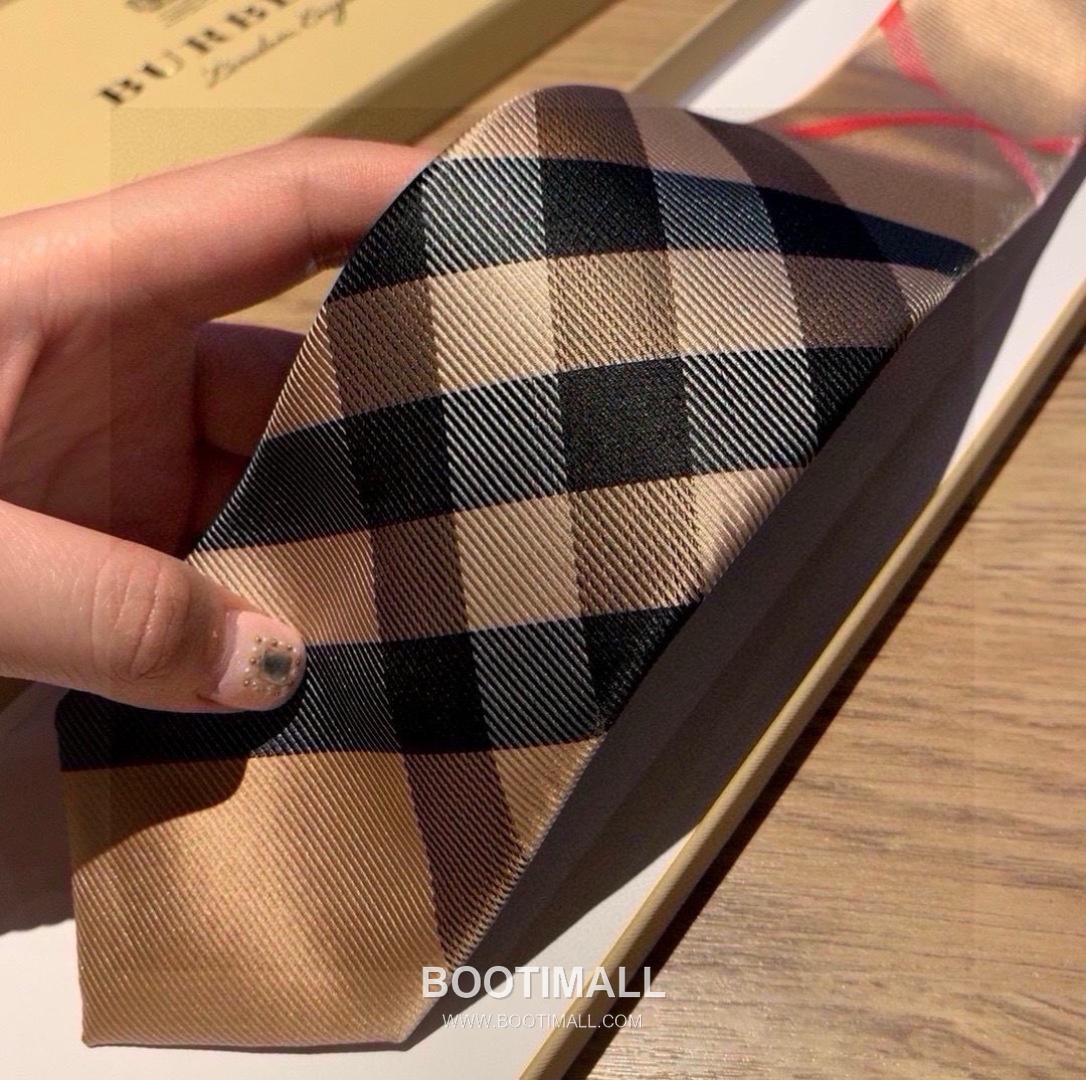 Burberry Vintage Check Tie Jacquard Silk Vintage Check 버버리 빈티지 체크 자카드 넥타이 자카드 실크 빈티지 체크 8