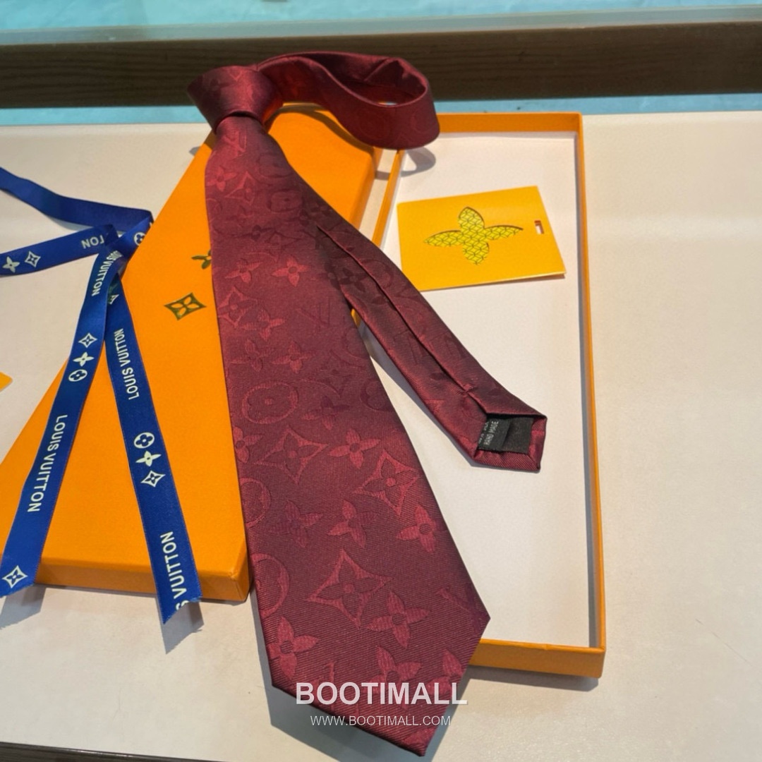 Louis Vuitton Diamonds V Tie Silk Jacquard Black 루이비통 다이아몬즈 V 넥타이 실크 자카드 블랙 7