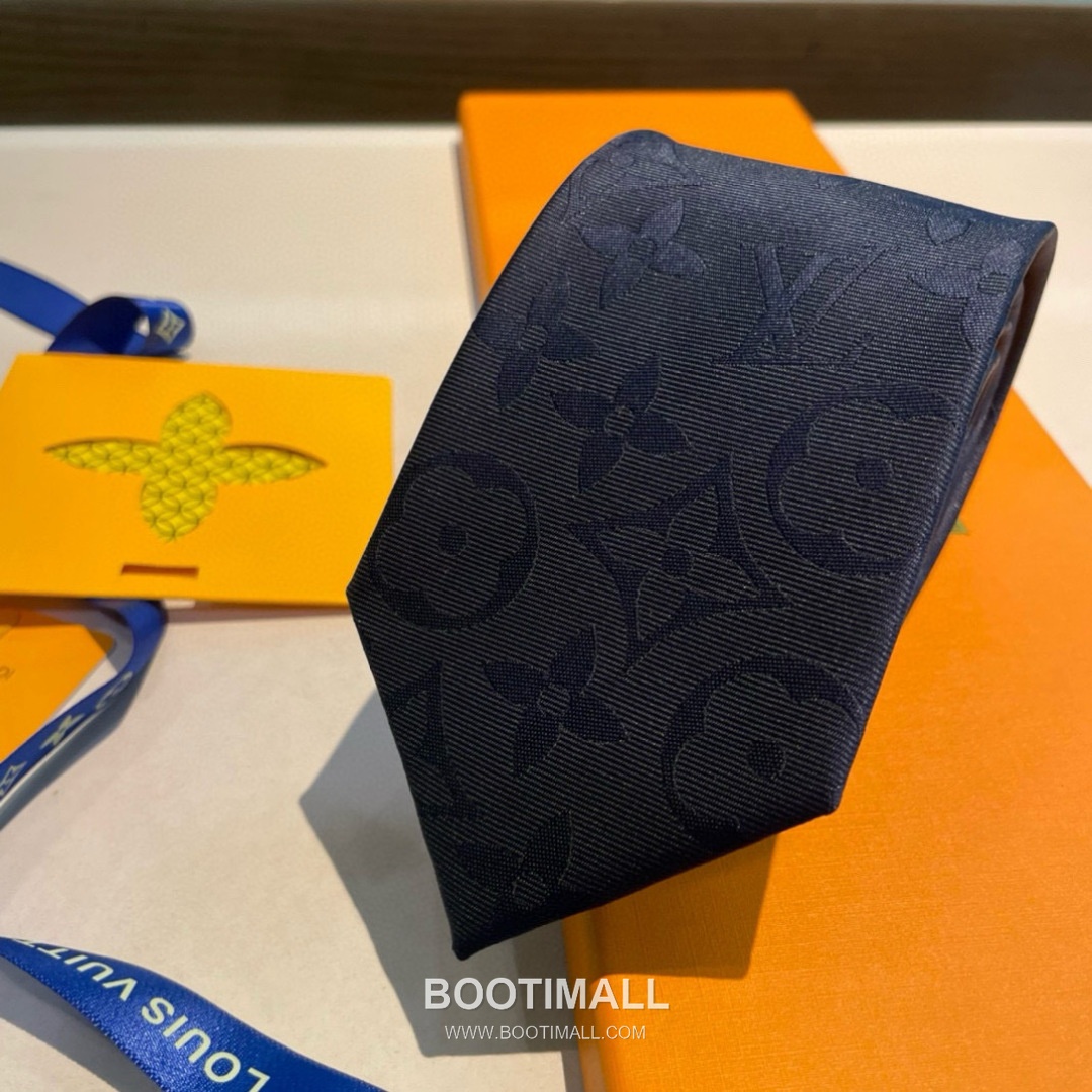 Louis Vuitton Diamonds V Tie Silk Jacquard Black 루이비통 다이아몬즈 V 넥타이 실크 자카드 블랙 8