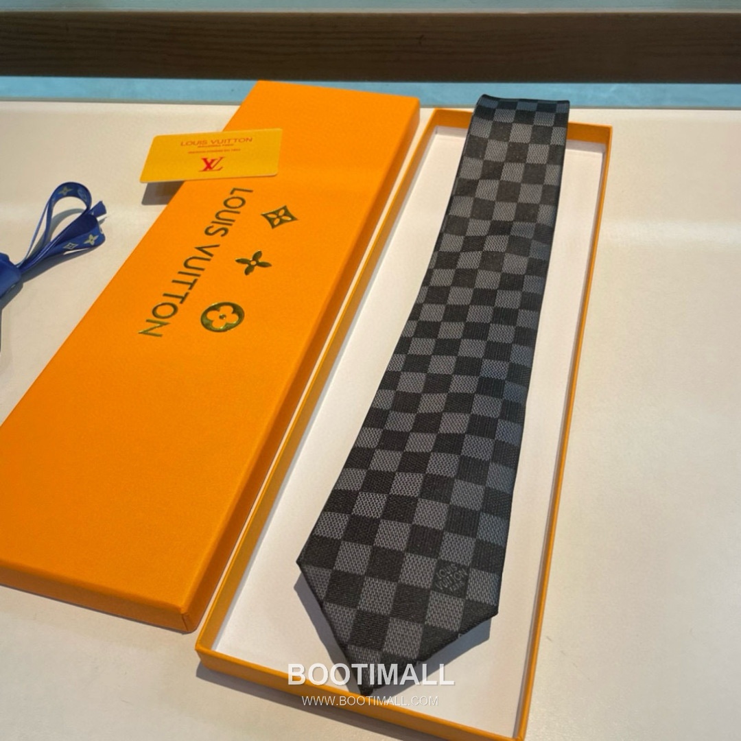 Louis Vuitton Damier Jacquard Tie Silk Black 루이비통 다미에 자카드 넥타이 실크 블랙 3