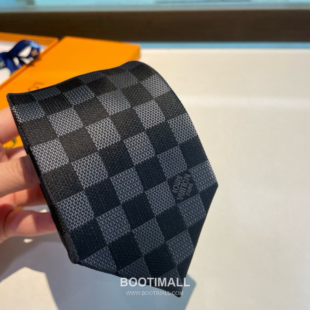 Louis Vuitton Damier Jacquard Tie Silk Black 루이비통 다미에 자카드 넥타이 실크 블랙 5