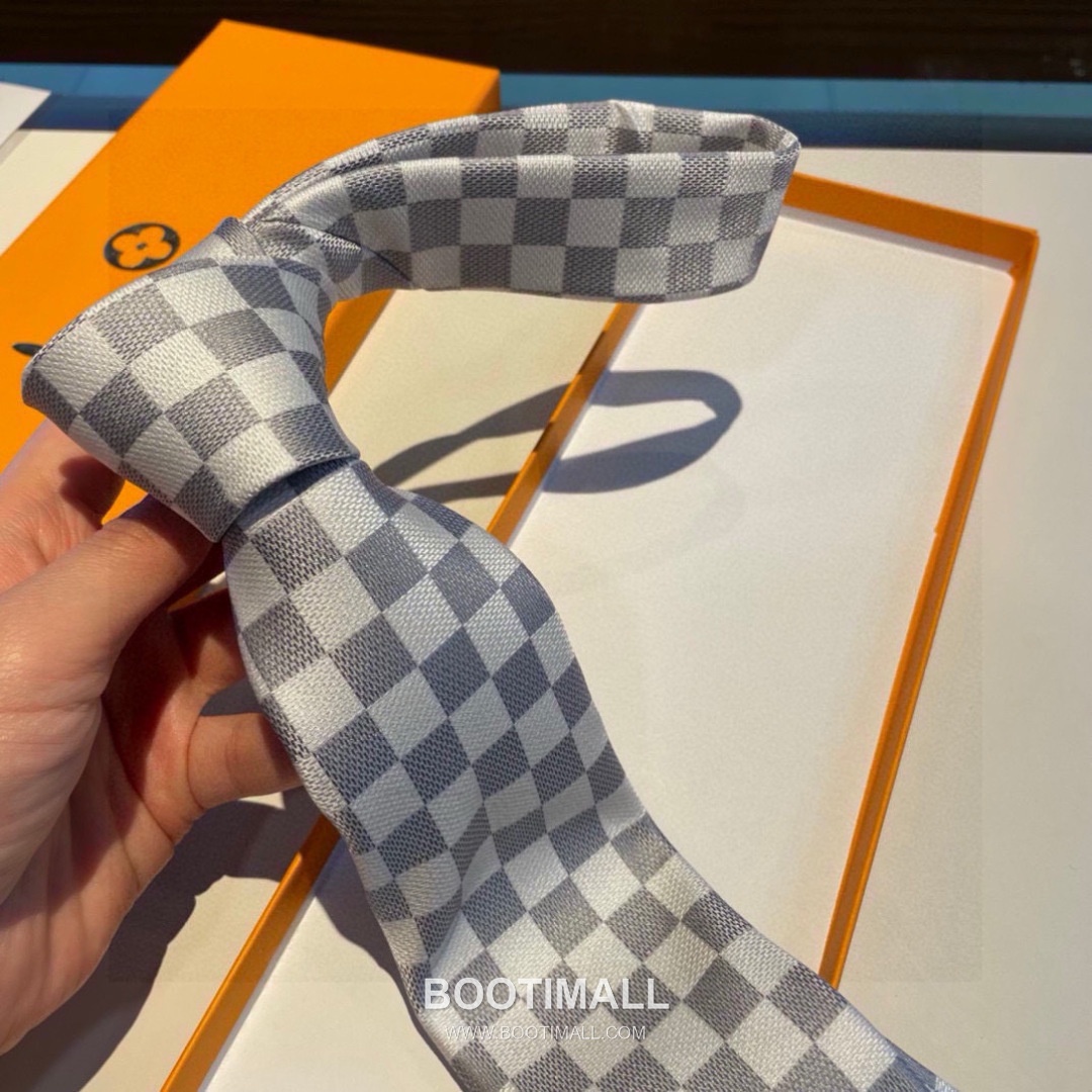 Louis Vuitton Damier Jacquard Tie Silk Black 루이비통 다미에 자카드 넥타이 실크 블랙 7