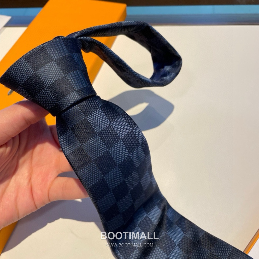 Louis Vuitton Damier Jacquard Tie Silk Black 루이비통 다미에 자카드 넥타이 실크 블랙 7