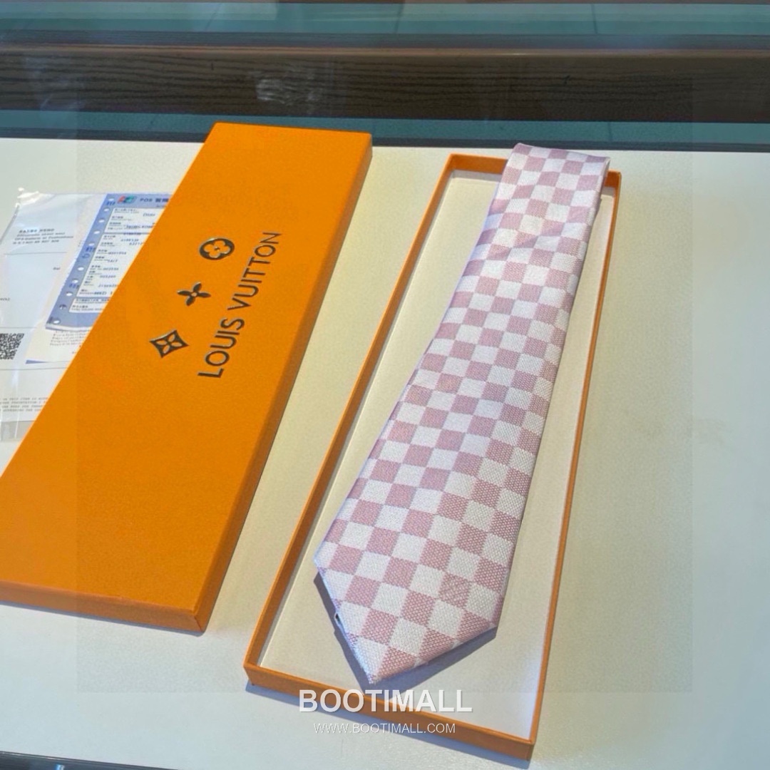 Louis Vuitton Damier Jacquard Tie Silk Black 루이비통 다미에 자카드 넥타이 실크 블랙 2
