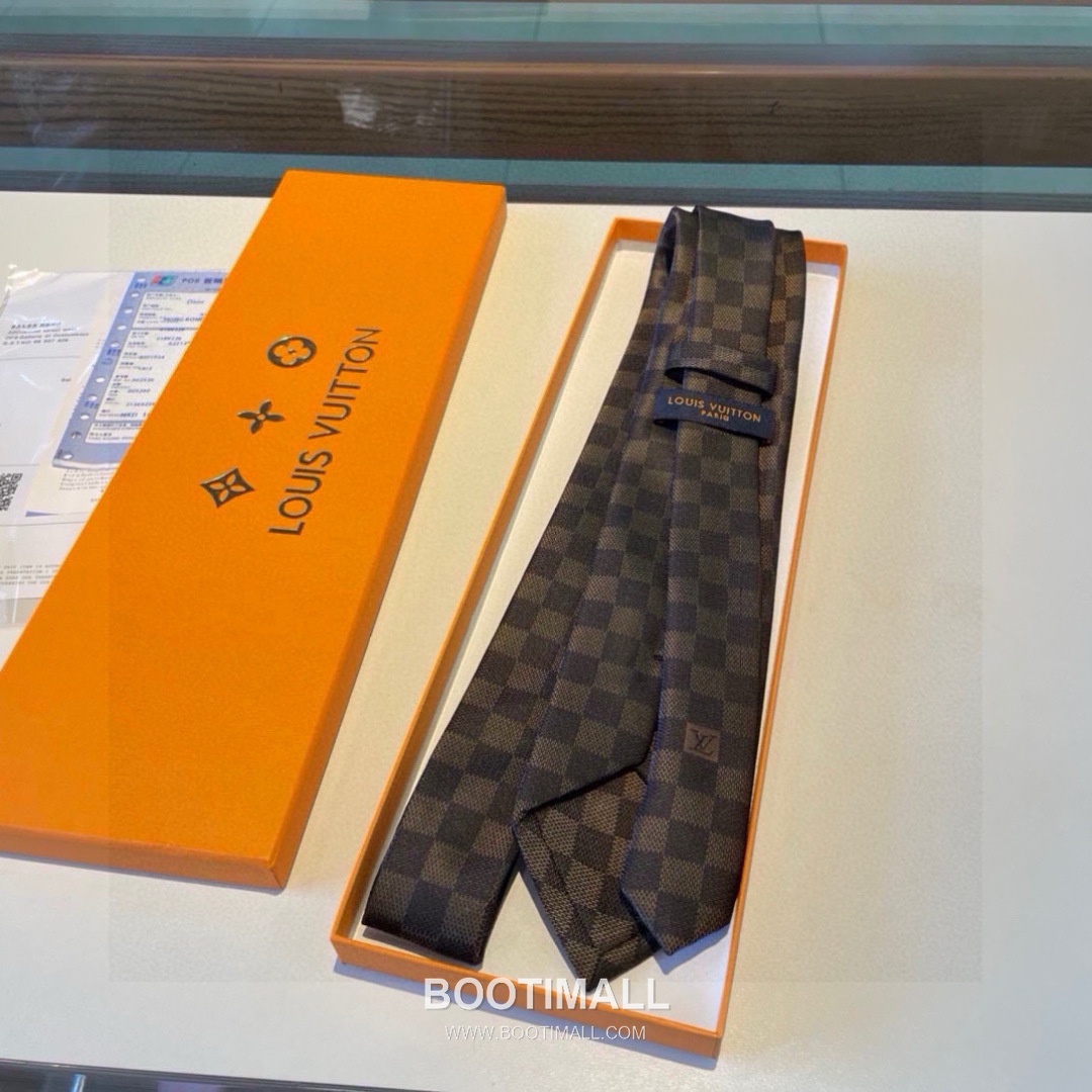 Louis Vuitton Damier Jacquard Tie Silk Black 루이비통 다미에 자카드 넥타이 실크 블랙 3