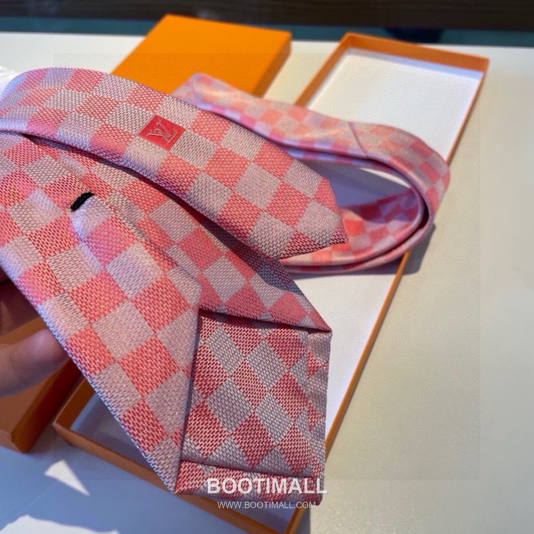 Louis Vuitton Damier Jacquard Tie Silk Black 루이비통 다미에 자카드 넥타이 실크 블랙 5