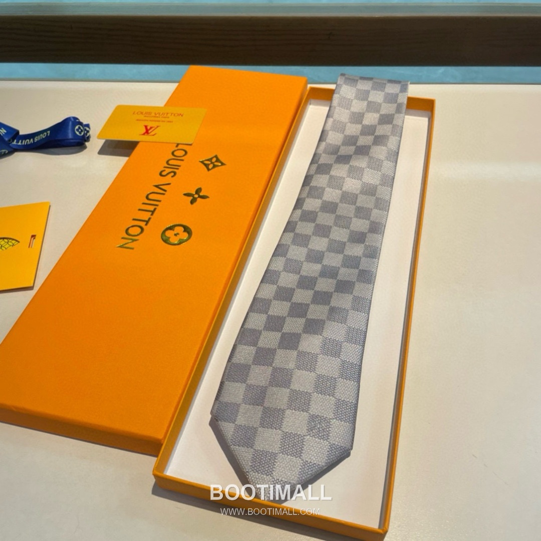 Louis Vuitton Damier Jacquard Tie Silk Black 루이비통 다미에 자카드 넥타이 실크 블랙 2